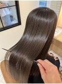 髪の悩みを解消し、理想の艶髪へ!一度で感じる違い