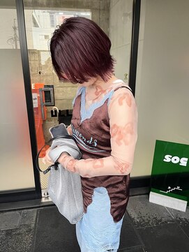 ソユ(so⊆) レイヤーボブ×深みボルドーカラー