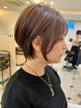 ヴィーヴォ 深江橋店(VIVO) 【VIVO】くびれショートカット 束感ショート 襟足軽め 深江橋