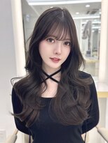 マウルルナ(MAEUL luna)&nbsp;レイヤーカット韓国ヘア　グレージュ　『MAEUL luna 桔川』