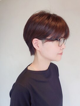 ラトリエコンタン(L´atelier Content) 30代40代50代おすすめ　ストレートな毛質のナチュラルショート