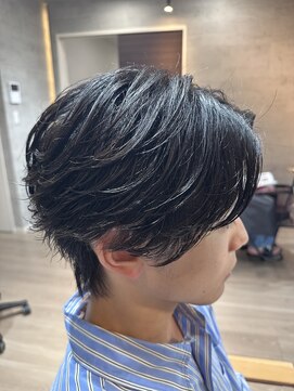 トゥエンティ(twenty) stylist 根本　メンズスタイル　フェザーパーマ