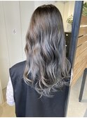 ハイライト/アッシュグレー/ロング