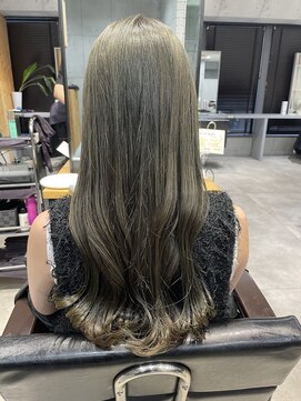 ネウィ 池袋(newi) 明るいオリーブカラー※オレンジ消し