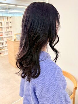 ミュラ(mulah) ブリーチ透明感カラーラベンダーグレー*艶カラーロング/明大前