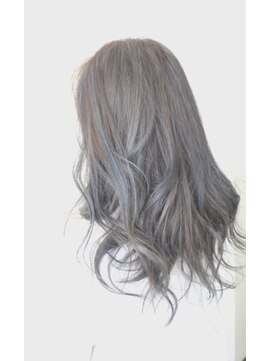 美容室ベーセベーゼ 朝霞店(B C B G) サファイアハイライト[BCBG朝霞店]