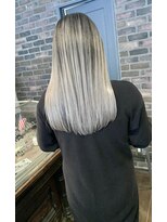 シフト ニュートラル(SHIFT N)&nbsp;バレイヤージュ　ホワイトベージュ