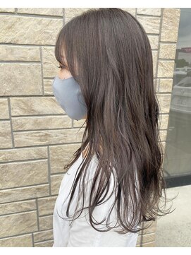 フィオーレ ヘアデザイン(FIORE hair design) アッシュ　透明感カラー