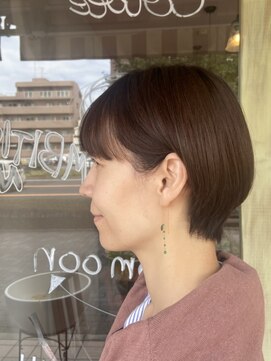 ルムーン ナガクテ(roomoon NAGAKUTE) 30代☆40代☆50代☆の大人女性にも大好評の耳掛けショート♪