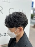 センターパート×ニュアンスパーマ