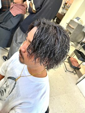 ヒビヲ(HIBIO) ツイストスパイラルパーマツーブロックメンズマッシュメンズヘア