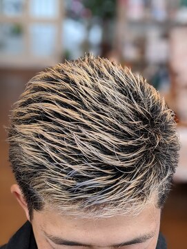 サクライ美容室 メンズショート