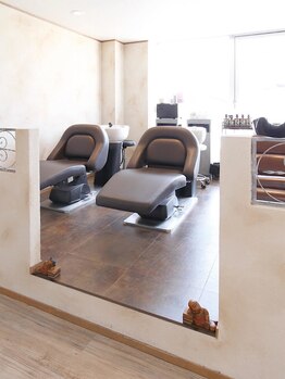 ヘアーリゾートガーデン 南林間店(Hair Resort Garden)の写真/南林間駅1分◆代官山で経験を積んだStylistがお届け☆旬のニュアンスや手ぐしで決まるスタイルはお任せ♪