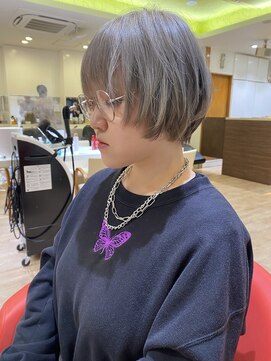 レクタ(recta) 大人20代30代グレイアッシュシルバーレイヤーショート