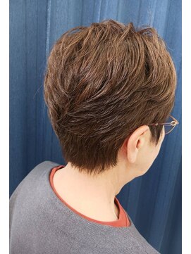 サンひまわり 高来店 ショートスタイルのブラウンカラー