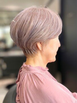 ジエクトクイン(The Ect Q'n) 似合わせショート/細めハイライト/ピンクヘア/ショートボブ