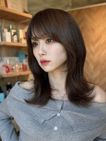 フロウ(Flow) (Flow)松尾篤 骨格や毛流れに合わせて作る似合わせ小顔ヘア