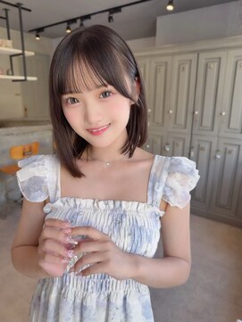 カシュカシュ 表参道(cache cache) ショートボブロブシースルーぱっつん前髪カット黒髪質改善地毛風