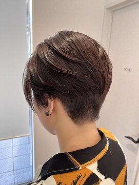 アッシュ 宮前平店(Ash) 大人ハンサムショート