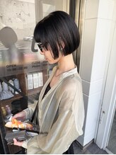 ナット(Nat) 切りっぱ姫×ブルーブラック