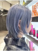 顔まわりに軽さを出したフェイスレイヤーとブルーシルバー