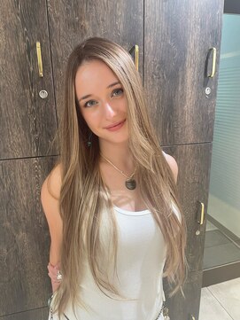 アジールヘア 池袋東口店(agir hair) 人気/ミルクティーグレージュ/レイヤーカット/内巻き/池袋