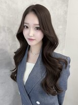 イミュ(IMMU)&nbsp;透明感カラー×レイヤーカットで上品韓国ヘア