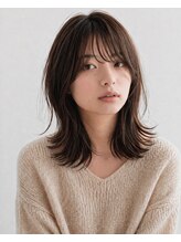 ニア 栄(nia)