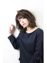 リッカテイル(Lycka till) 外ハネ大人ミディアム