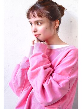 ロイジー(roijir) roijirイルミナインナーカラーxスパイラルxセンシュアルショート