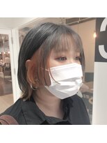 オンザ(ONTHE)&nbsp;個性派　顔周りウルフ×インナーカラー