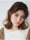 三軒茶屋_レディース_ミディアム_外ハネ_コテ巻き_パーマ_小顔