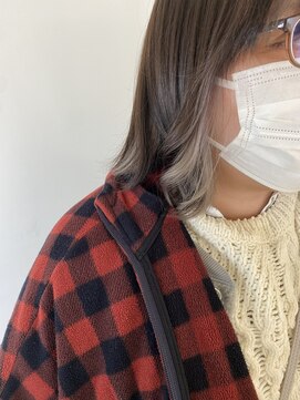 ブランシェ JR勝川駅前店 人気のイヤリングカラー/ホワイトグレーカラー《reiji》