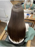 ドライヤーで乾かしただけで綺麗にサラサラにまとまる縮毛矯正