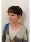 グレーベージュ×マッシュショート