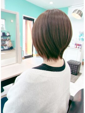 ユーフォリア(Euphoria.) 大人可愛いくびれミディアム×オリーブベージュ