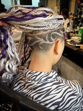 ビンゴ(BINGO) 1416ブラックヘアバリカンアートフェードブレイズマンバン