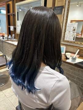 ネオリーブカップ 町田店(Neolive capu) グラデーションカラー　ブルー Neolive capu町田店