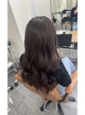 オレンジみを抑えたグレージュカラー