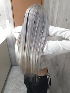 フォックス 四日市店(FOX) ヘアエクステ/ロング/デザインカラー/シルバー