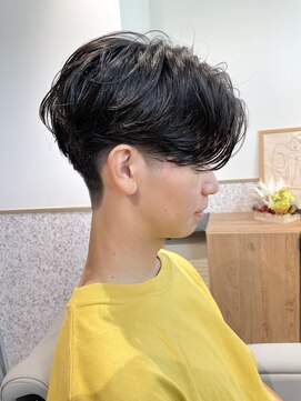 ゼストソエル(ZEST soell) 立川／刈り上げセンターパート／爽やか