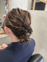 イマージュ ドゥ エデッサ image de edessa シニヨンアレンジ