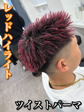 ルースト 心斎橋店(ROOST) 刈り上げセンターパート/波巻きツイストスパイラル/大阪
