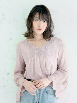 フミ(Fumi) ニュアンシーストレート