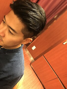 ヘアーモードキクチ 日本橋三越前店 日本橋2ブロックビジネス七三分け