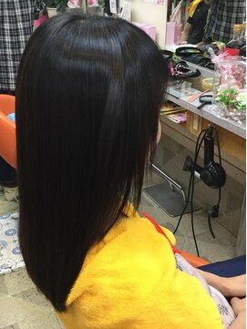 美容室サクライ 天使の輪ストレート