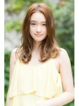 ステージ(STAGE) ペールベージュセクションカラーグラデーションカラー外ハネボブ