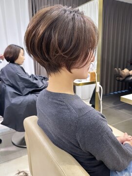 アンド ストーリーズ(&STORIES) ショートボブ髪型20代30代40代50代前髪あり前髪なし面長丸顔小林