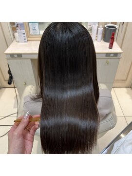 アッシュ 北千住店(Ash) グレージュ