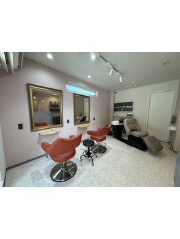 完全マンツーマン接客ならではのゆったりとした贅沢なサロンタイムを【unique】でお過ごしください♪